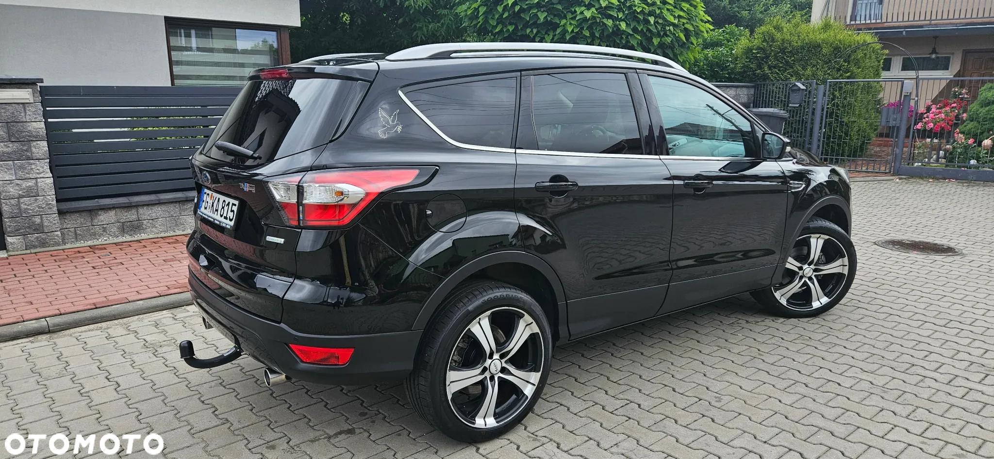 Ford Kuga 1.5 EcoBoost 2x4 Titanium - 8