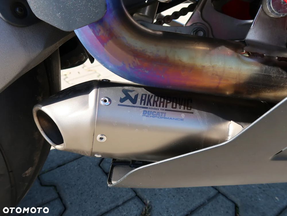 Ducati Panigale V4 - 17