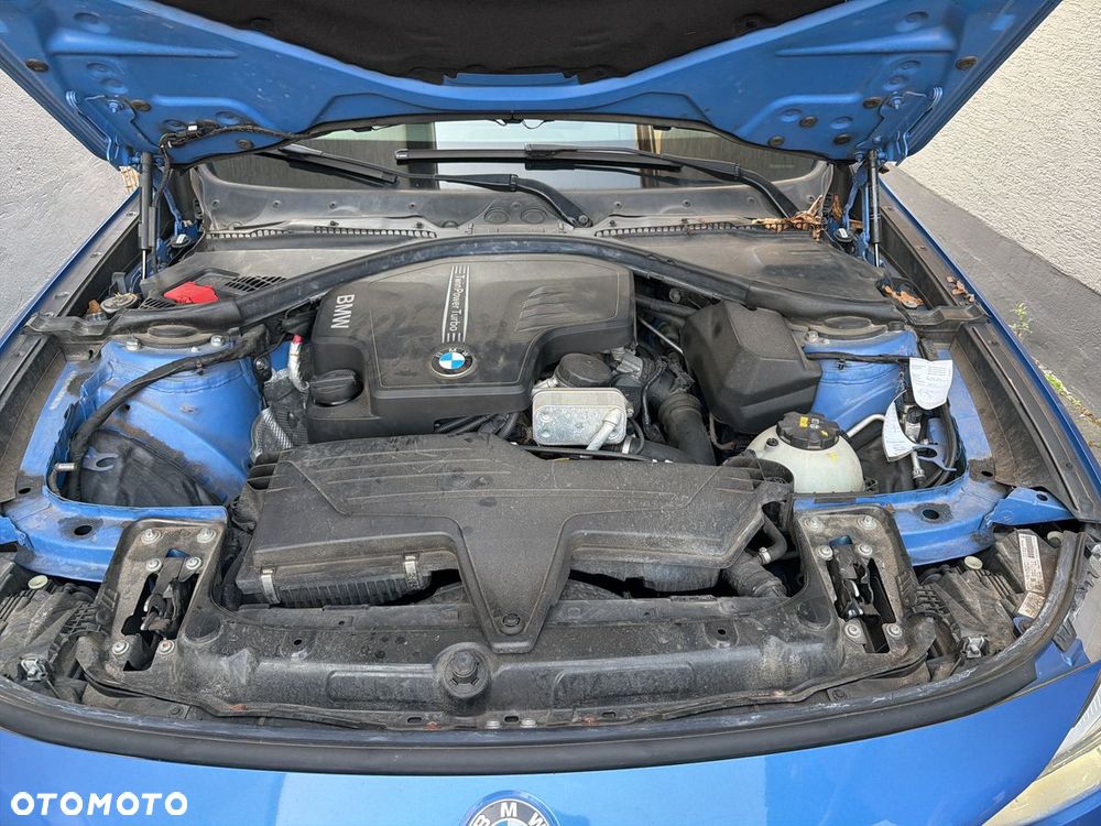 BMW Seria 3 328i xDrive - 8