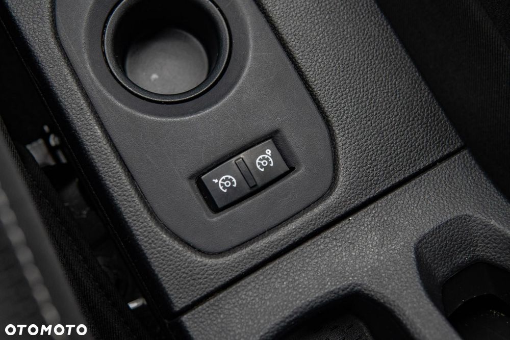 Dacia Duster 1.6 SCe Comfort - 30