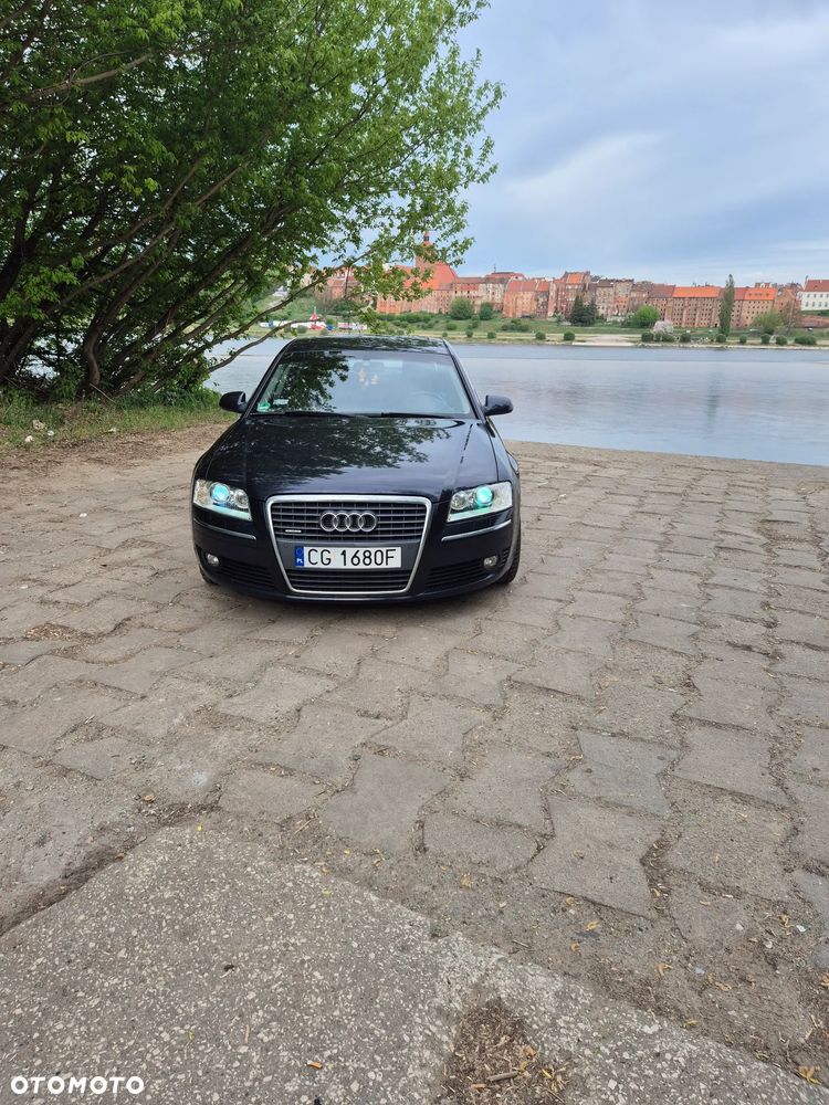 Audi A8 3.0 TDI L Quattro - 1