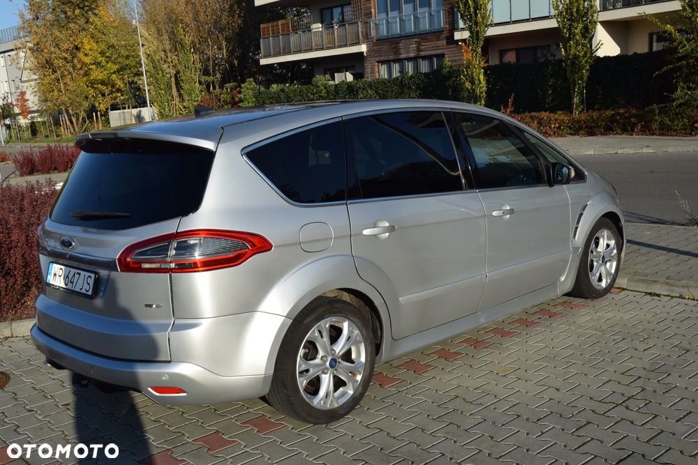 Ford S-Max 2010 photo 3