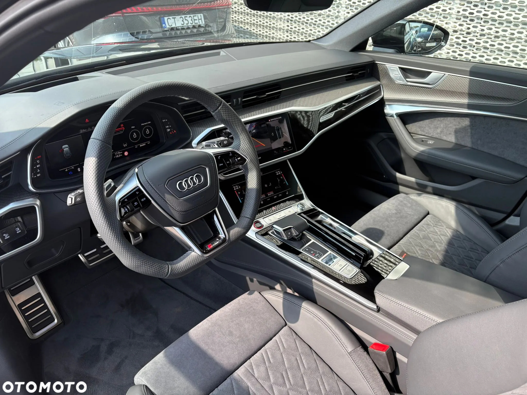 Audi RS6 Avant - 10