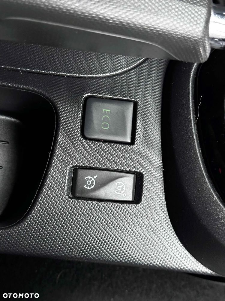 Renault Captur 1.2 TCe Intens EDC - 26