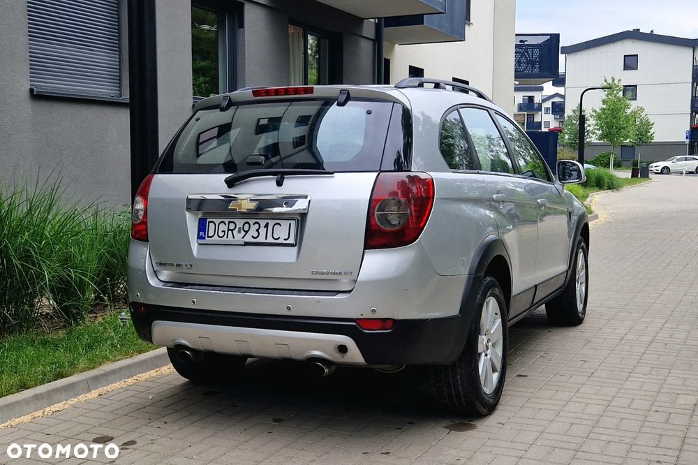 Chevrolet Captiva 2.0 d High - 4