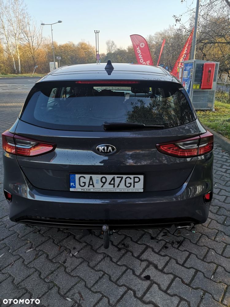Kia Ceed - 3