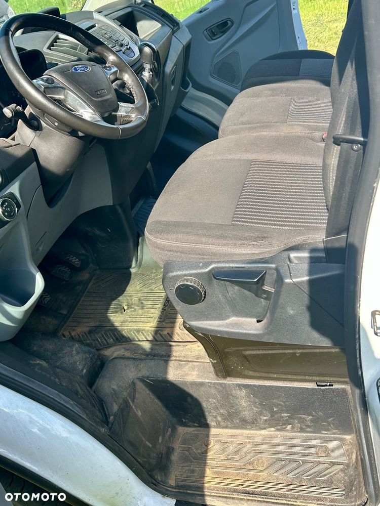 Ford Transit - 14