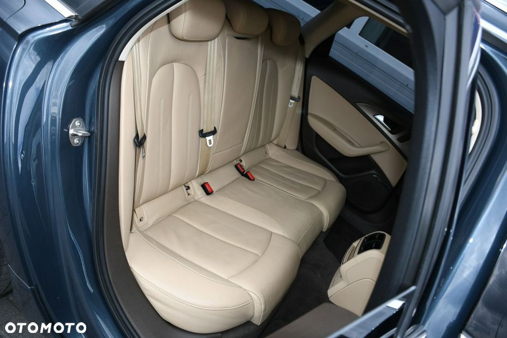 Audi A6 Avant - 34