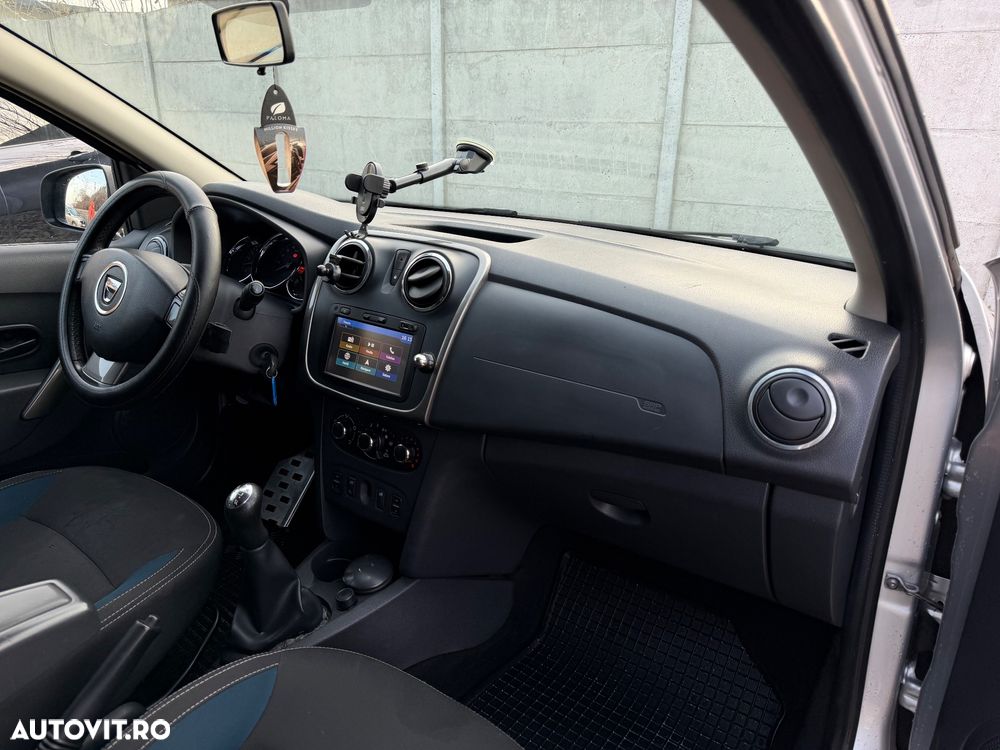 Dacia Logan 0.9 90CP Laureate - 8