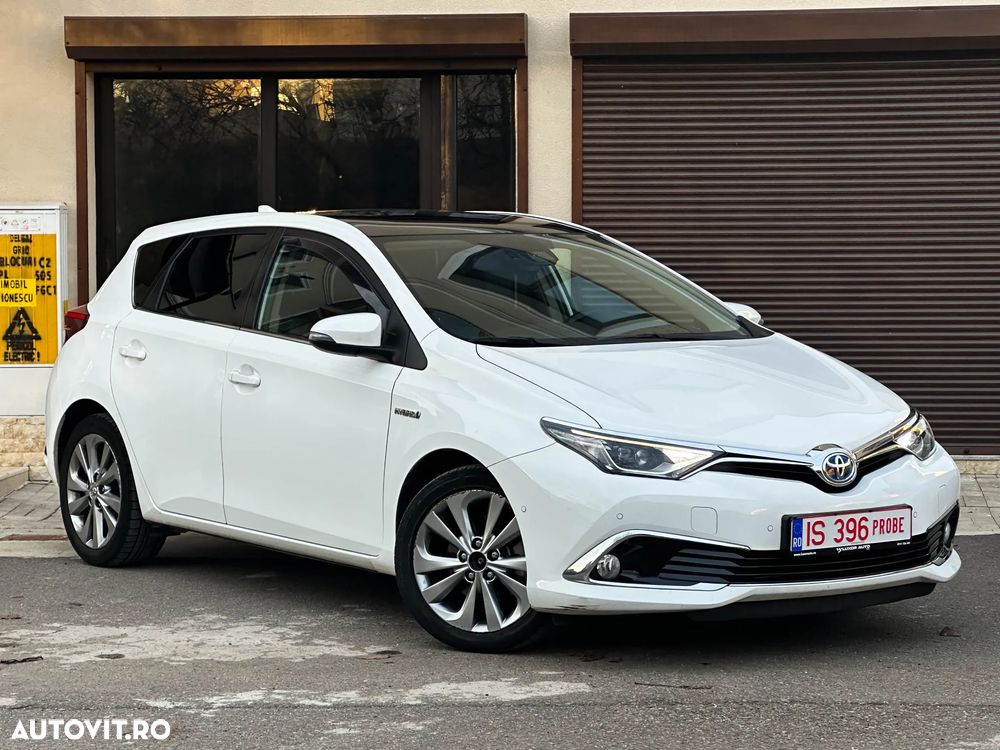 Toyota Auris 1.8 VVT-i Hybrid Automatik Edition S+ - 2
