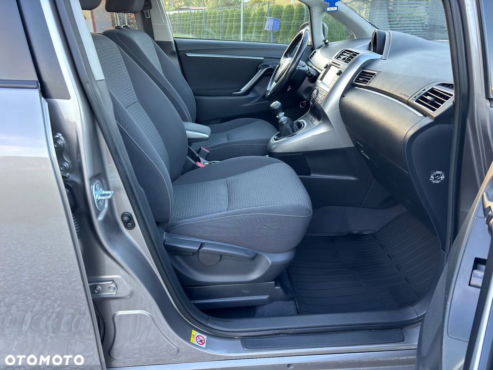 Toyota Verso 1.6 D-4D 5-Sitzer Start/Stop Edition S+ - 8