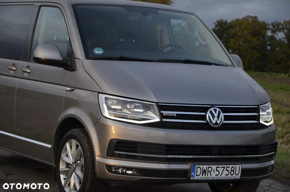 Volkswagen Multivan - 16