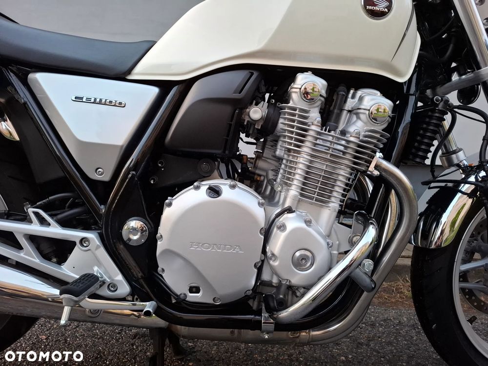 Honda CB - 16