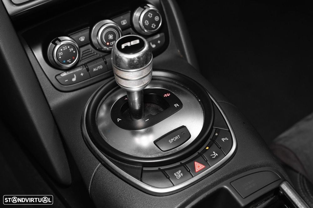 Audi R8 Coupé 4.2 FSI quattro R tronic - 19