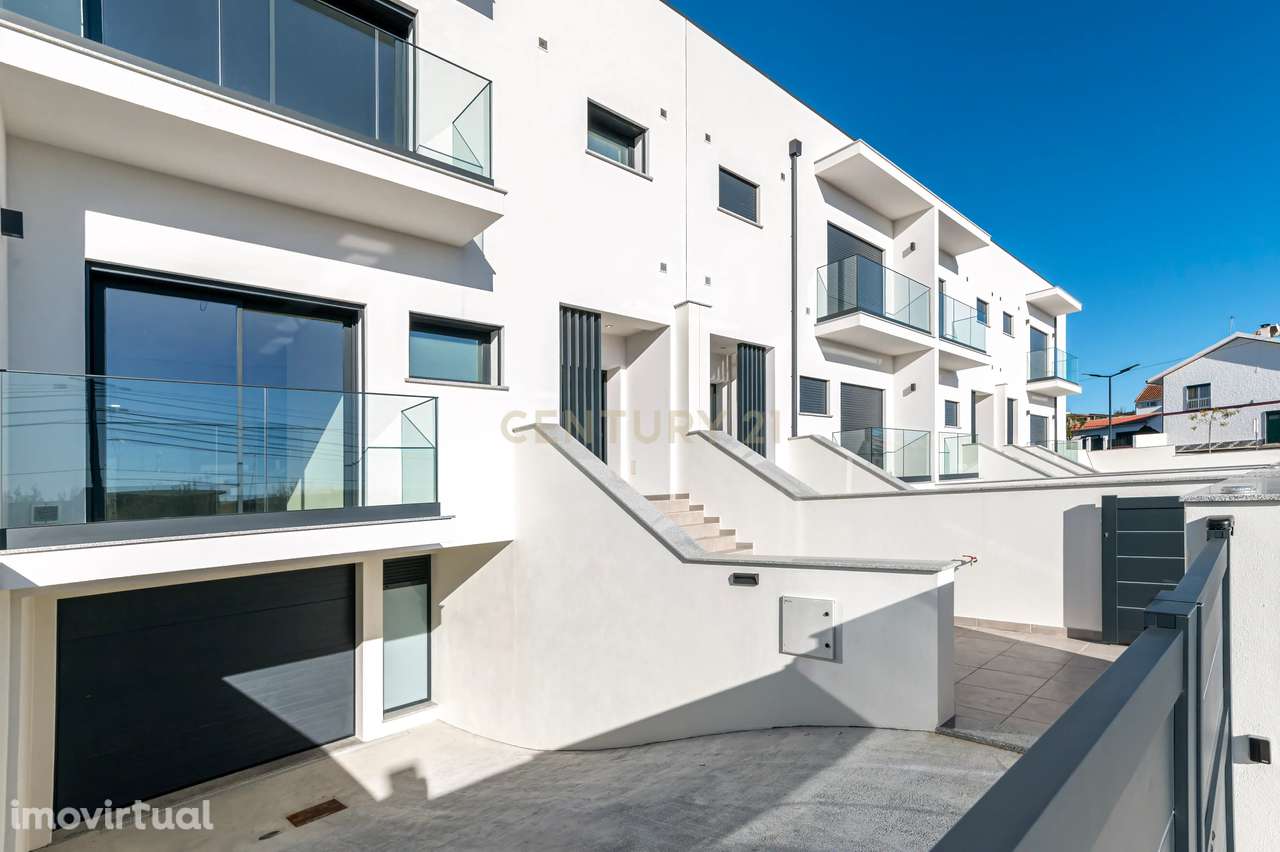 Condomínio Villas Mor || Moradia T3 - Segmento de Luxo || Aveiras de C - Grande imagem: 2/51