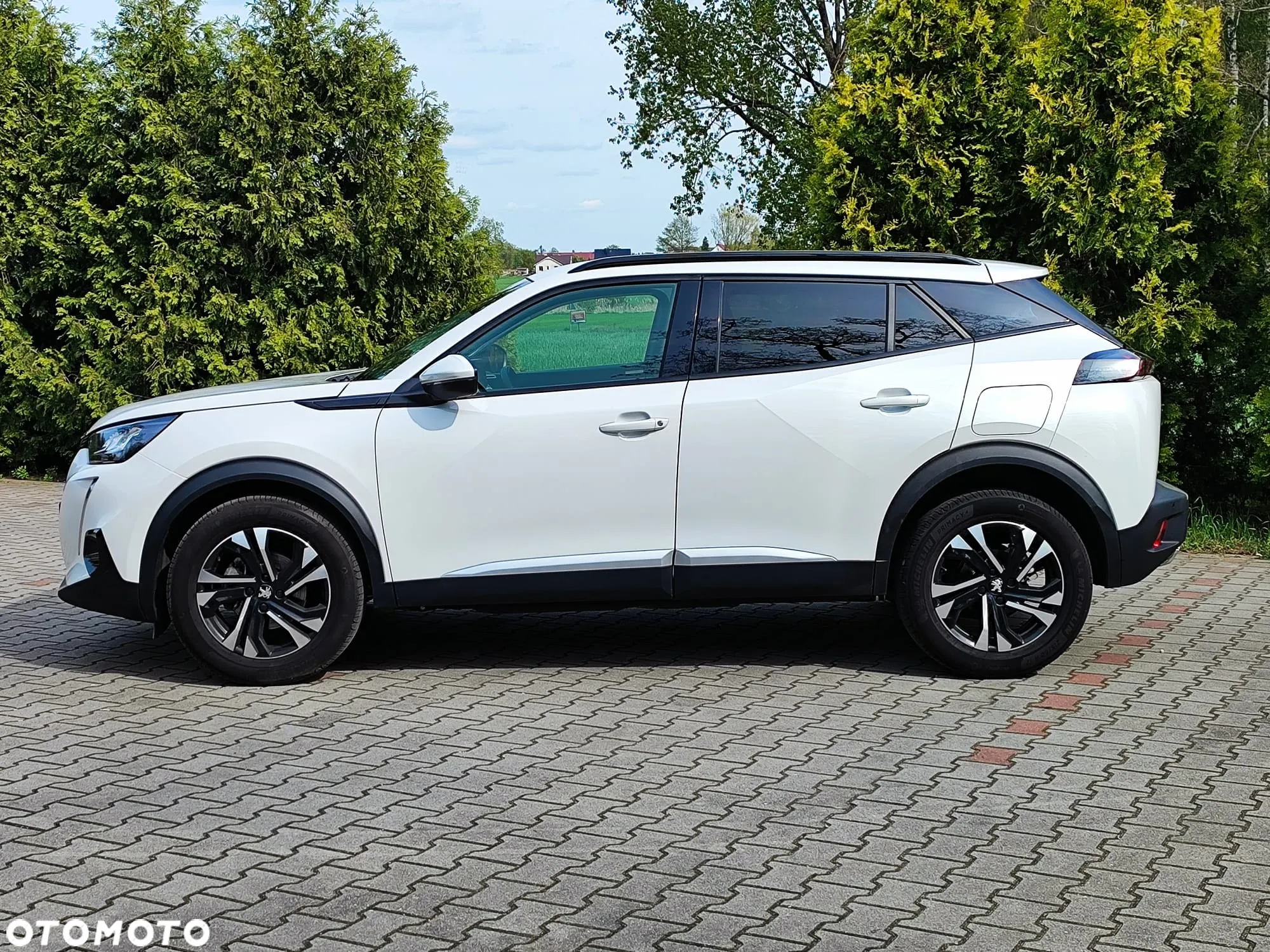 Peugeot 2008 PureTech 130 Allure Pack - 4