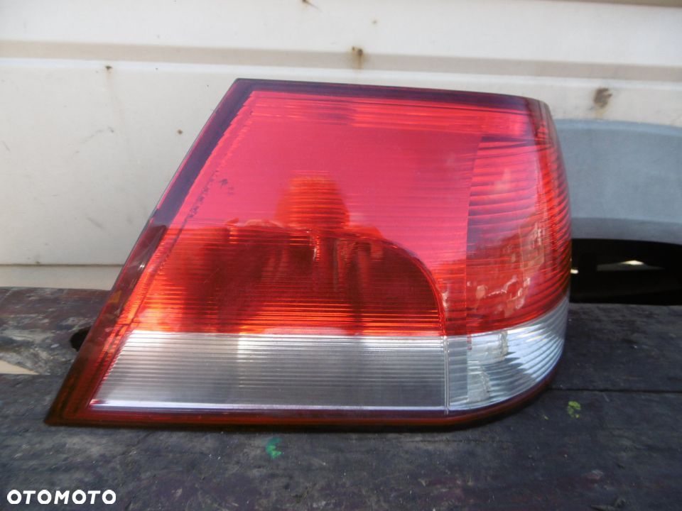 Lampa tył Vectra C kombi - 3
