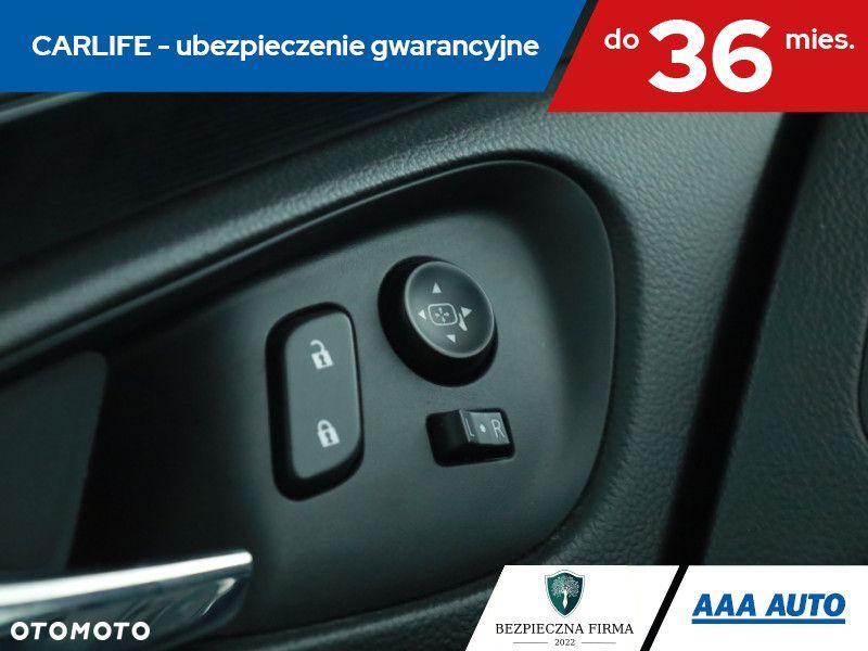 Opel Insignia - 19