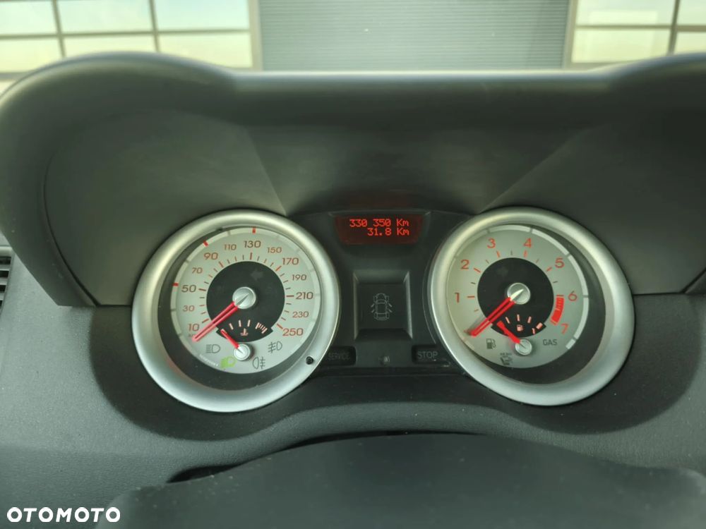 Renault Megane - 5