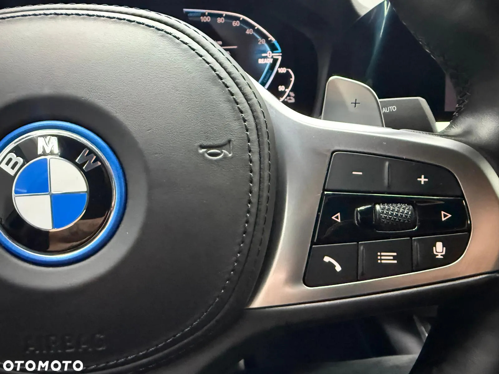 BMW Seria 3 330e xDrive M Sport sport - 19