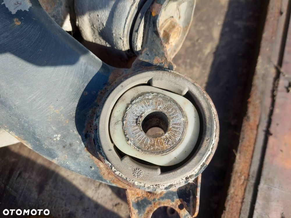 KOMPLETNE ZAWIESZENIE BELKA SANKI TYŁ QUATTRO DYFER AUDI A4 B6 EUB - 6