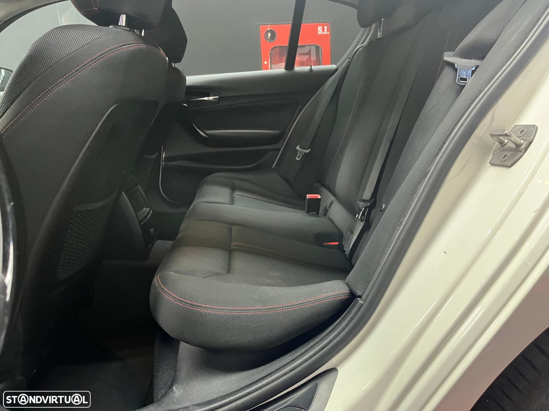 BMW 116 d Line Sport Auto - 10