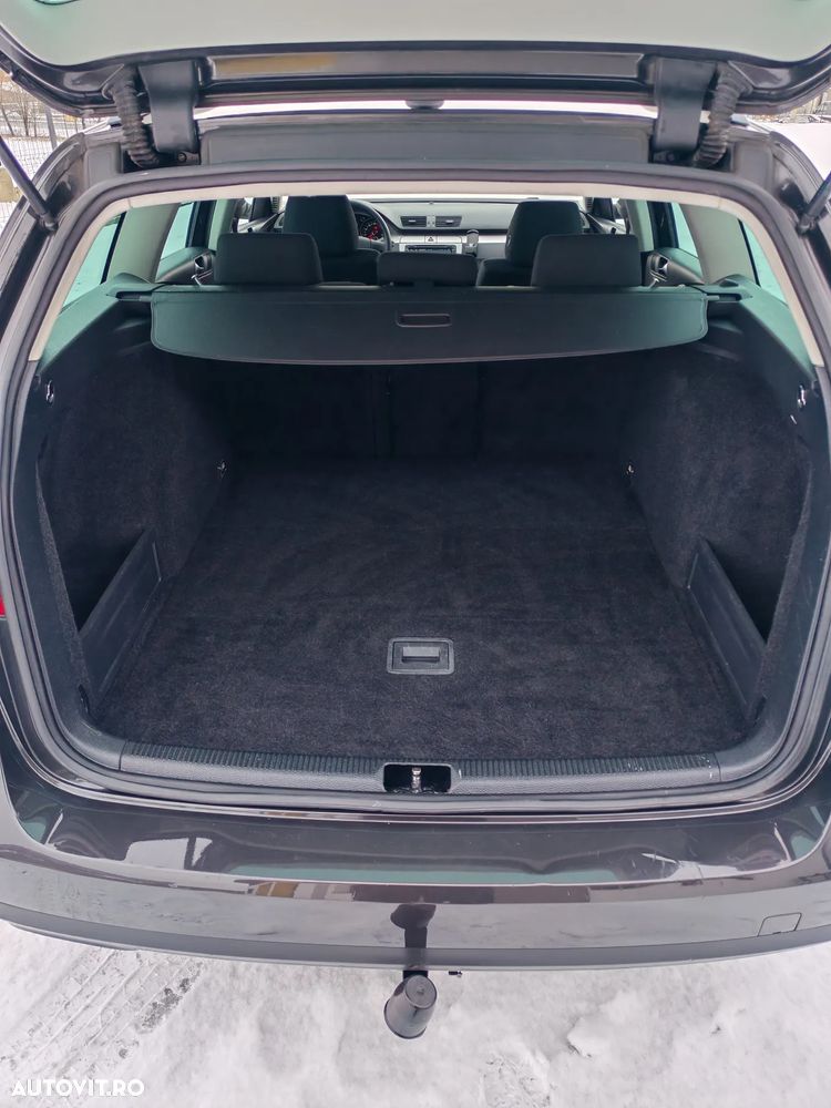 Volkswagen Passat Variant 2.0 TDI DPF Comfortline - 22