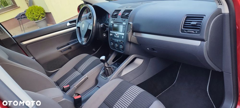 Volkswagen Golf 1.6 United - 15