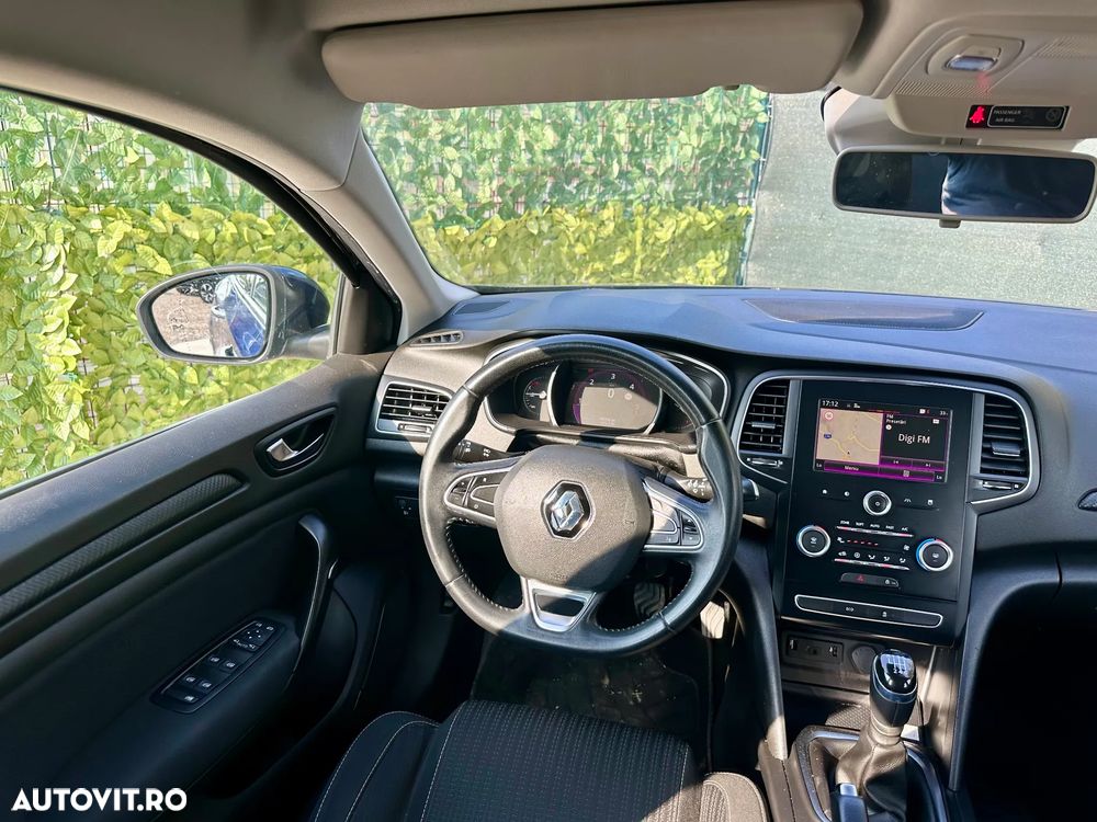 Renault Megane - 9
