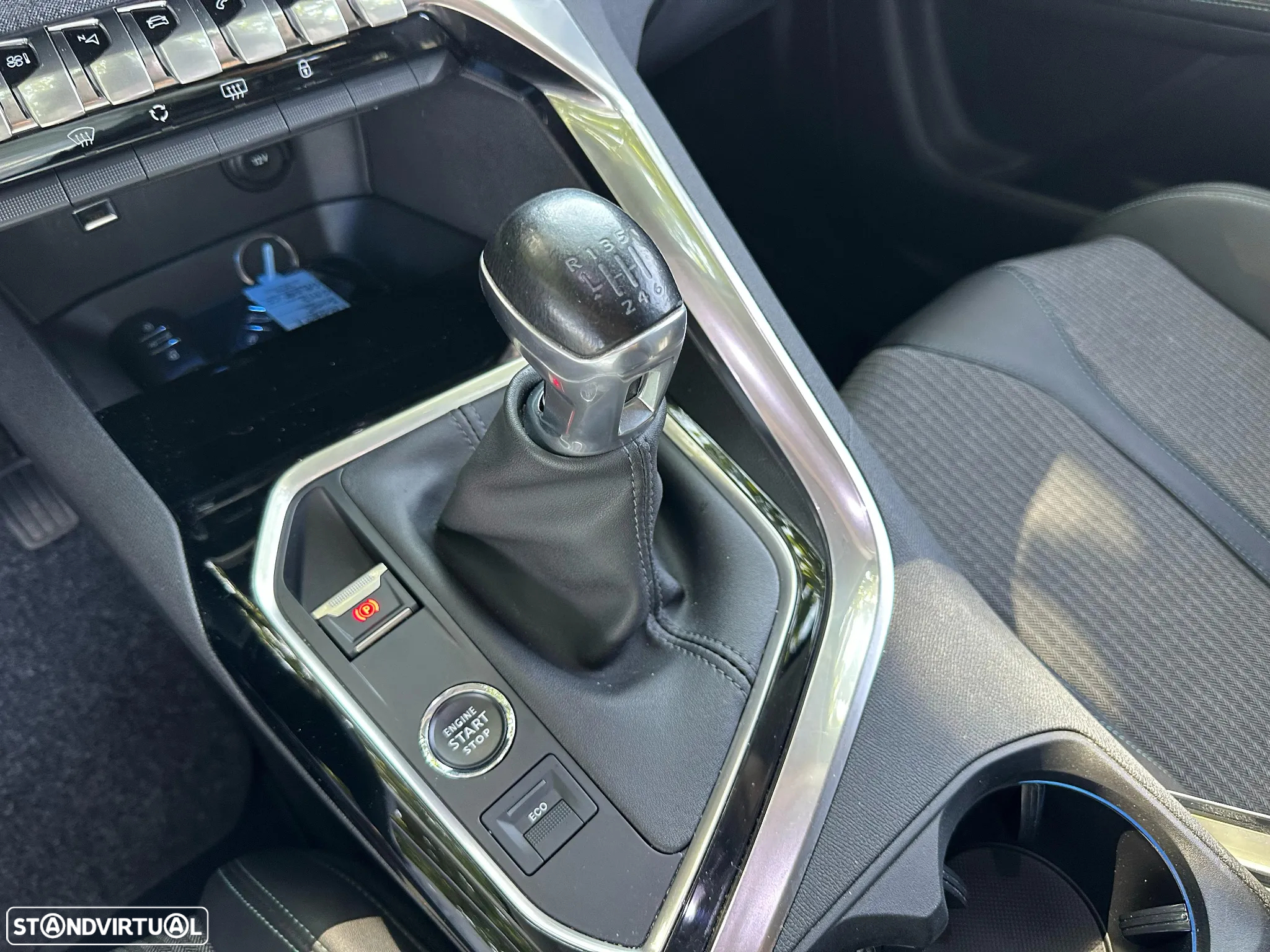 Peugeot 3008 1.2 PureTech Allure Pack - 22
