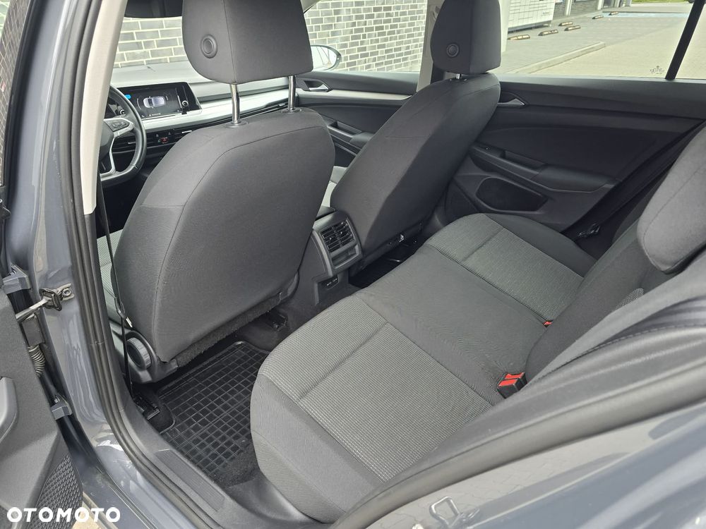 Volkswagen Golf 1.0 TSI BMT Trendline - 24