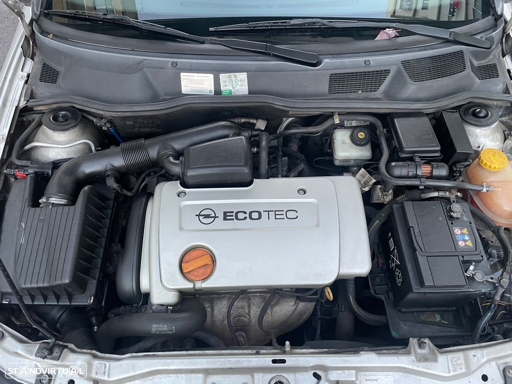 Opel Astra 1.4 Sport - 15