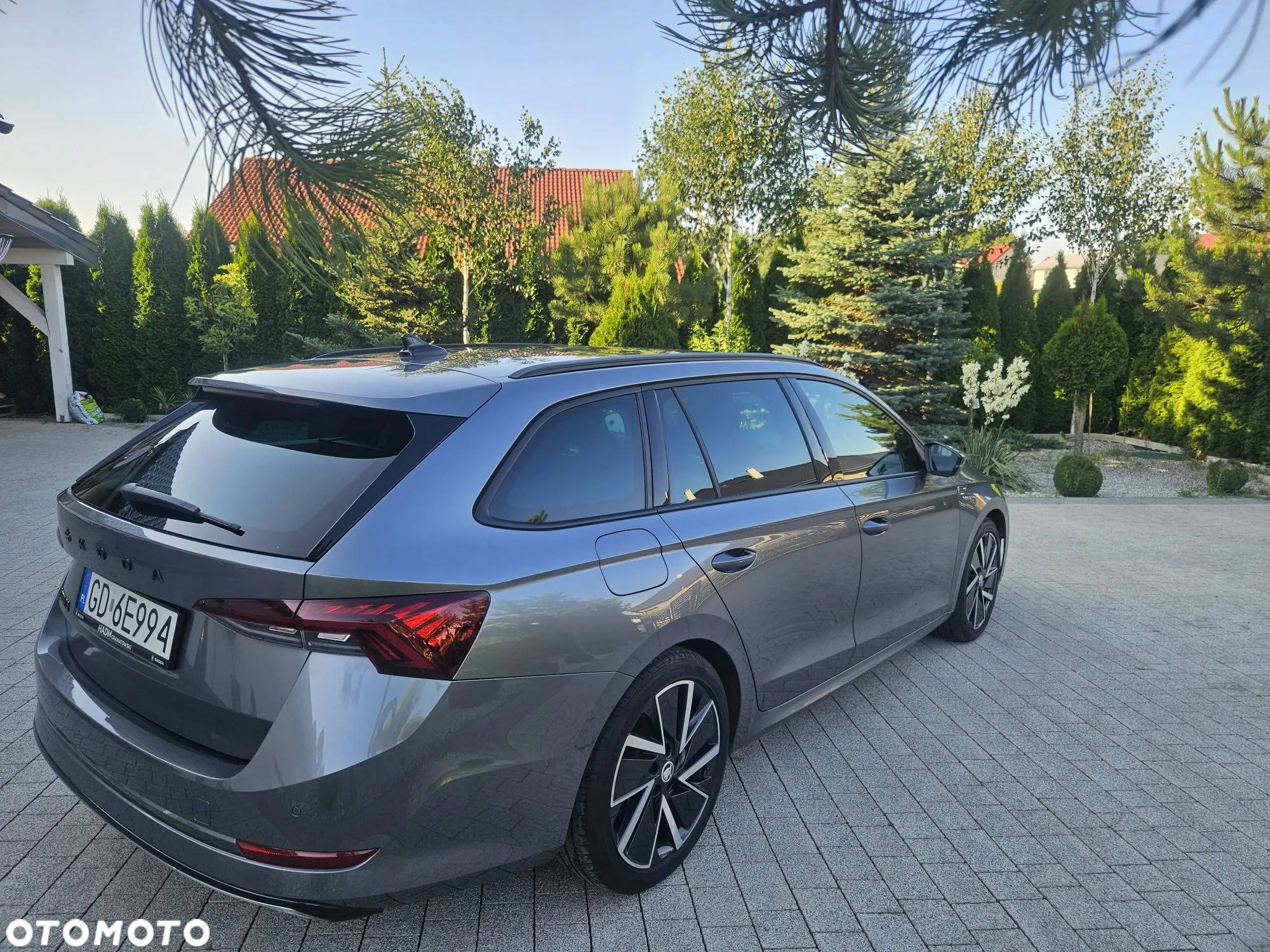 Skoda Octavia 2.0 TSI 4x4 Sportline DSG - 8