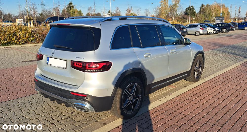 Mercedes-Benz GLB 200 4-Matic AMG Line 8G-DCT - 2