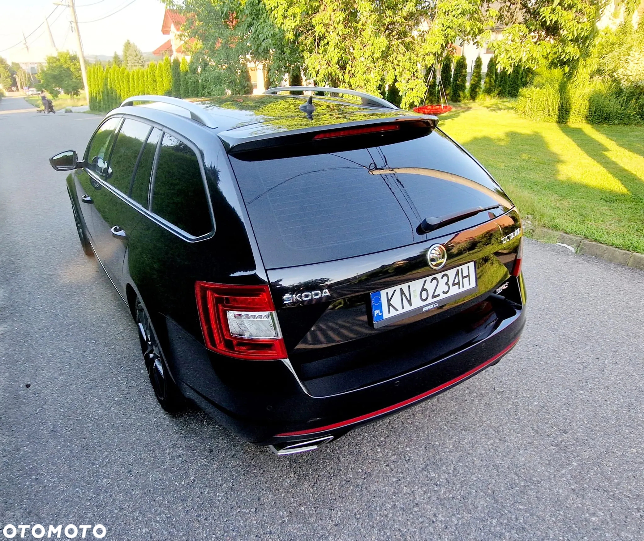 Skoda Octavia Combi 2.0 TDI RS - 5
