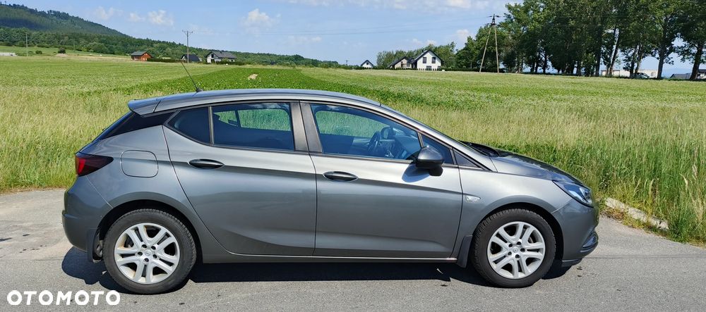 Opel Astra - 4