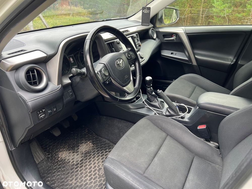 Toyota RAV4 2.0 D-4D 4x2 Start-Stop Comfort - 9
