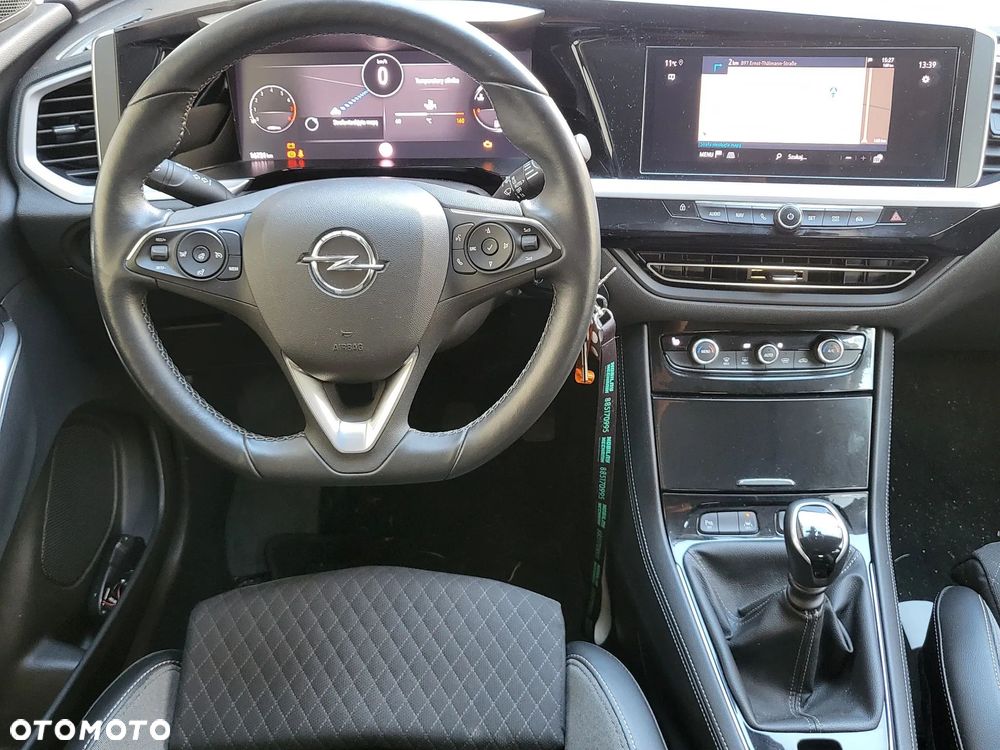 Opel Grandland 1.2 T GS Light S&S - 12