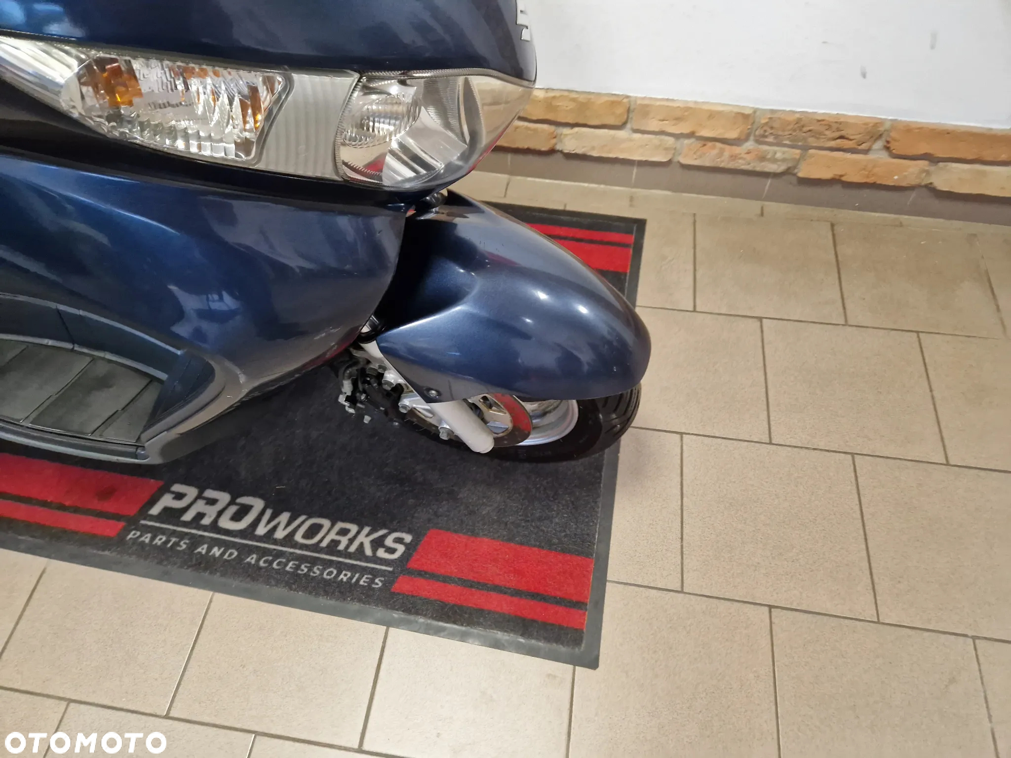 Suzuki Burgman - 25