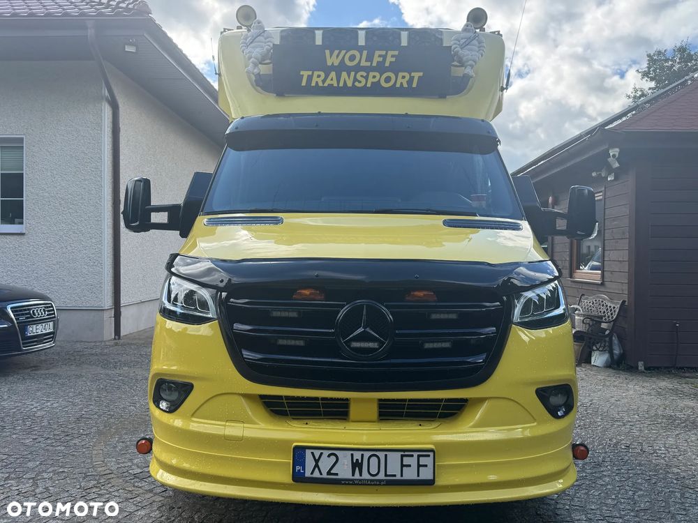 Mercedes-Benz Sprinter 519 - 8