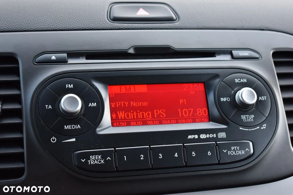 Kia Picanto 1.2 L - 24