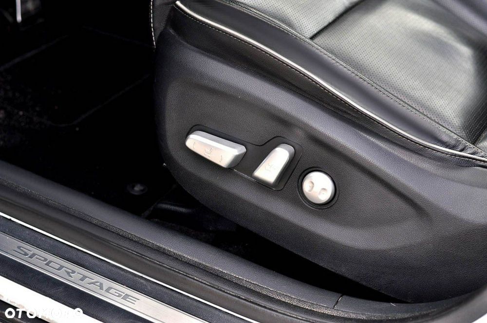 Kia Sportage - 11