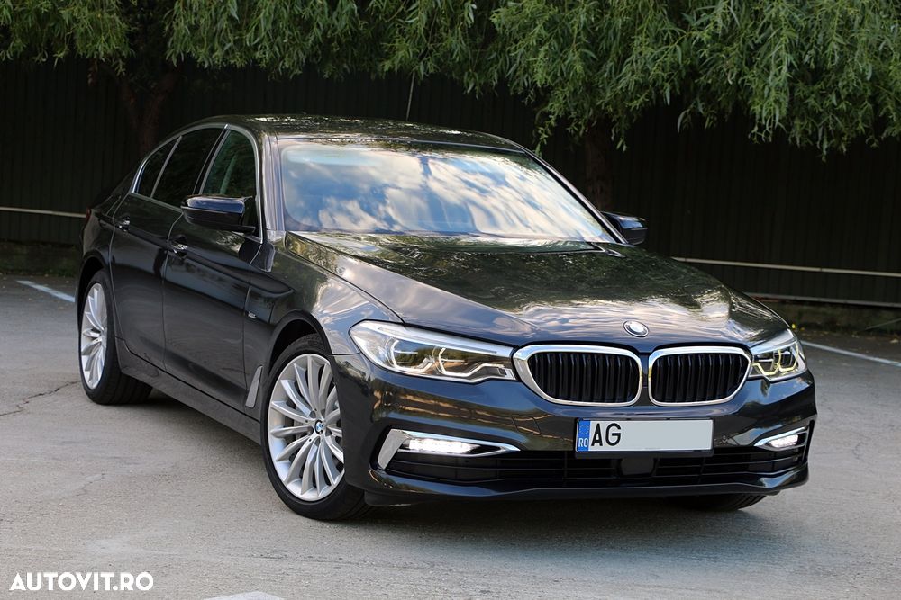 BMW Seria 5 530i Aut. Luxury Line - 3