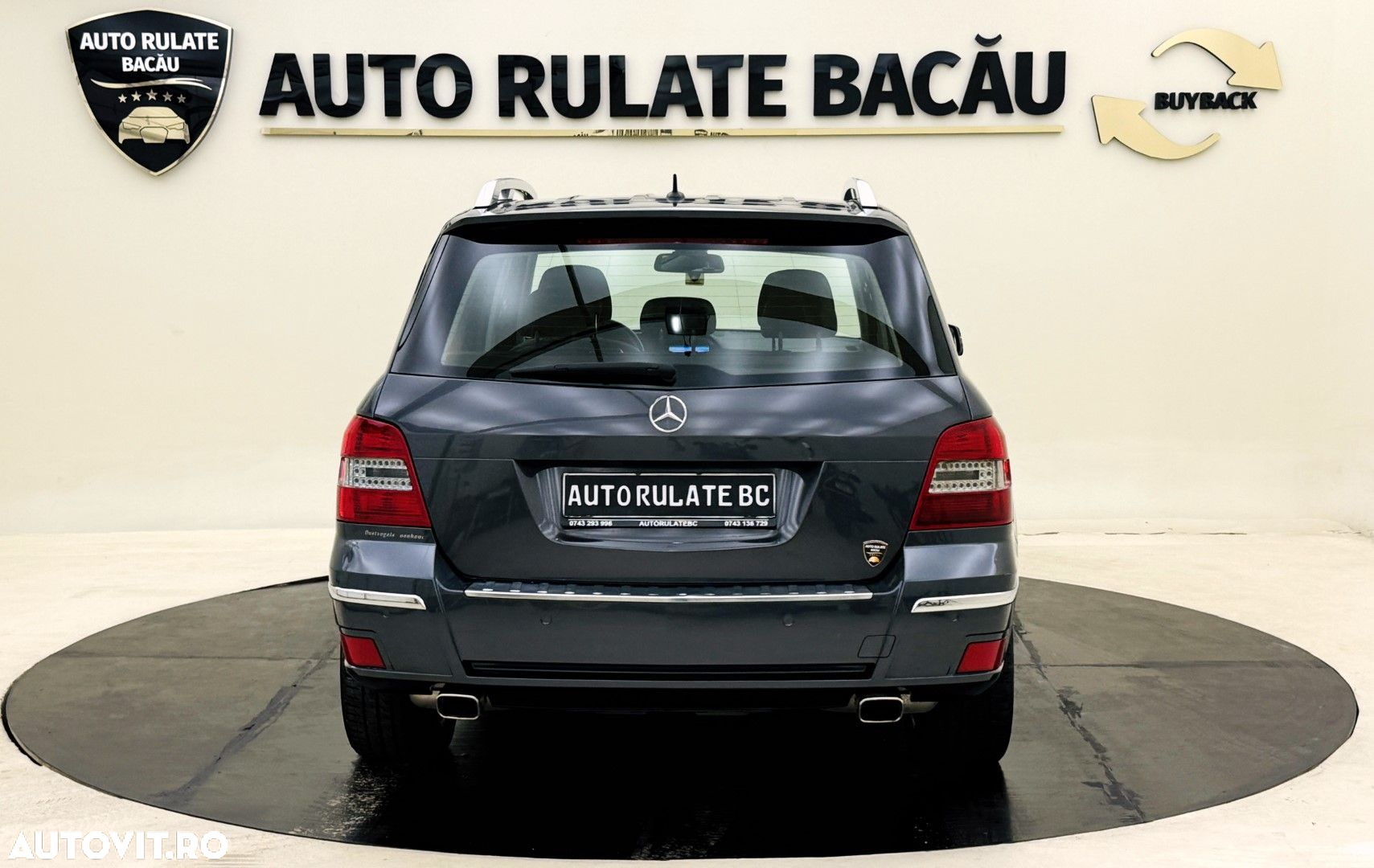 Mercedes-Benz GLK - 11