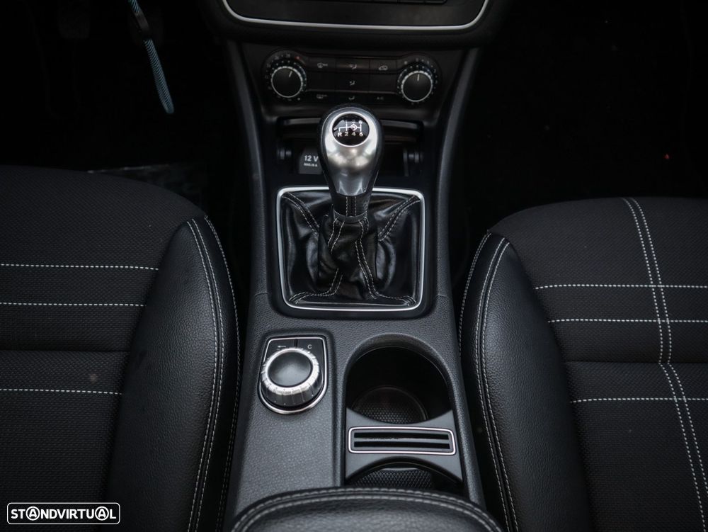 Mercedes-Benz A 180 - 27