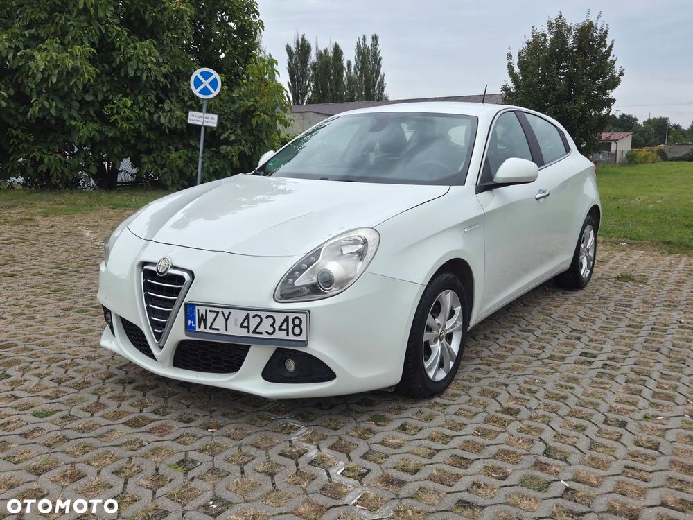 Alfa Romeo Giulietta 1.6 JTDM Distinctive - 1