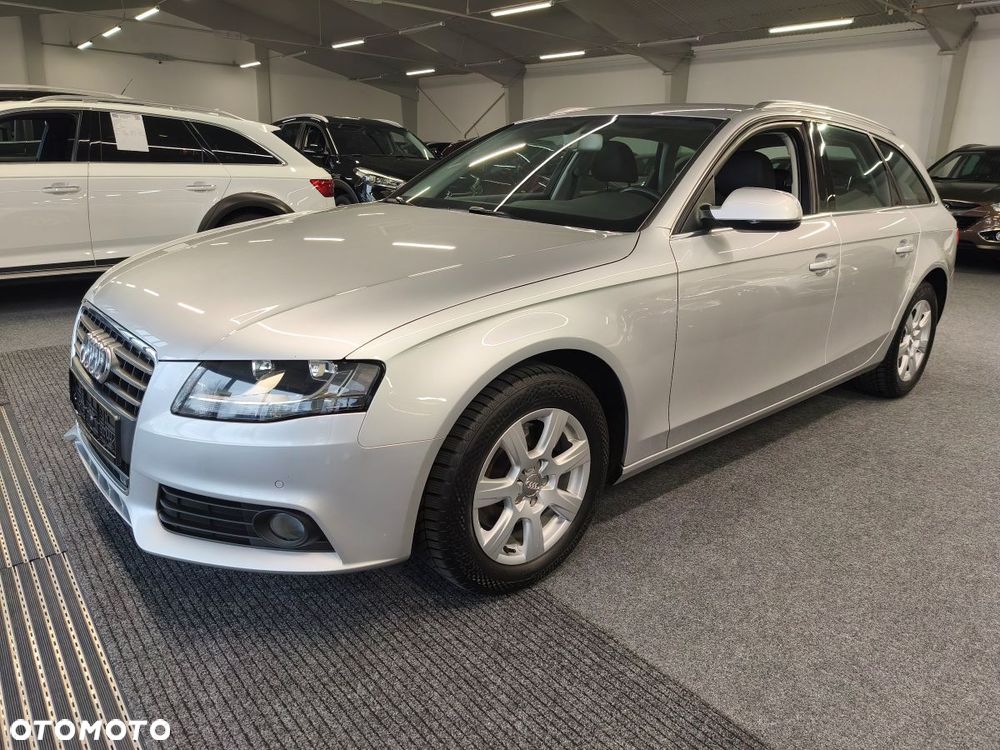 Audi A4 Avant - 2