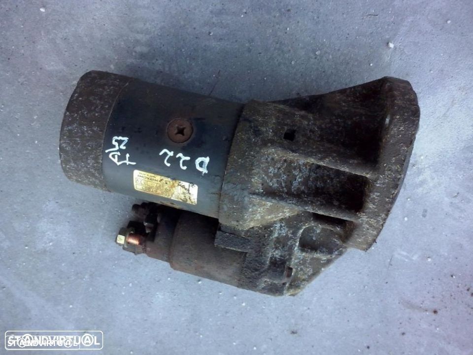Motor de arranque Nissan Navara D22 td25 turbo - 1