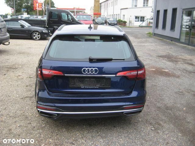Audi A4 Avant - 9
