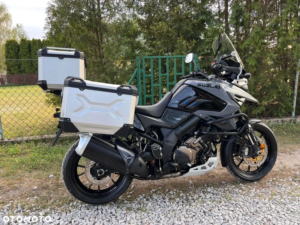 Suzuki V-STROM - 4